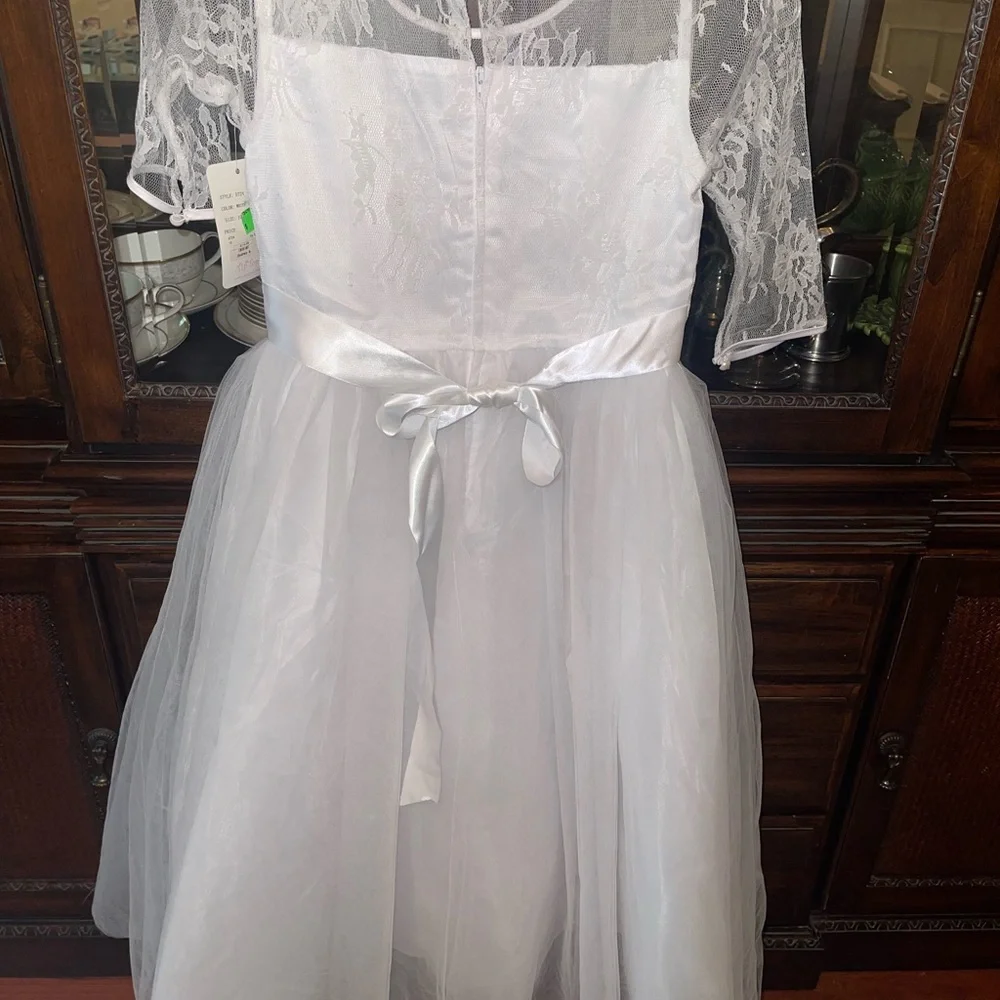 TipTop Girls White Formal Dress Tulle skirt Sz 10 wedding flowergirl homecoming - Picture 2 of 8